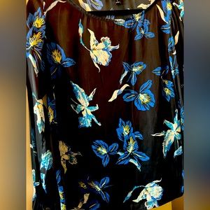 Banana Republic blouse featuring blue Iris design